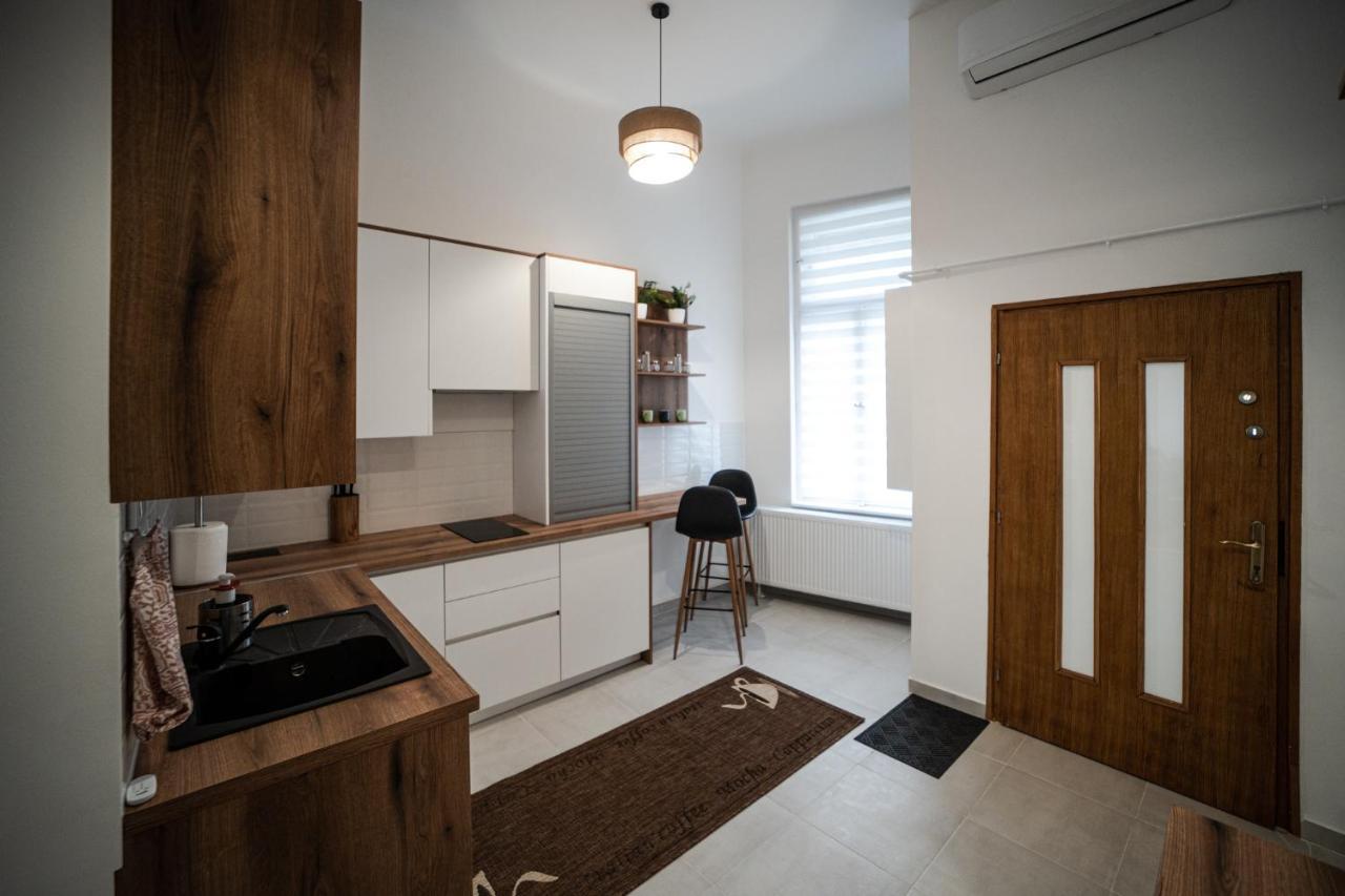 Volenter Lux Apartment Uno Baja Esterno foto